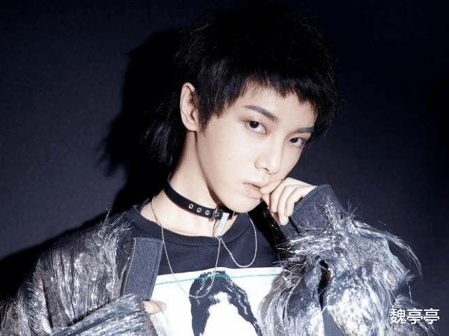 华晨宇|华晨宇又被扒出大瓜，那些“硬捧”出来的明星还能火多久？