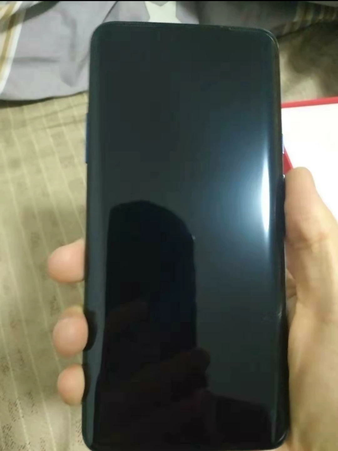到今天都是顶级的旗舰配置的手机,你会喜欢吗?