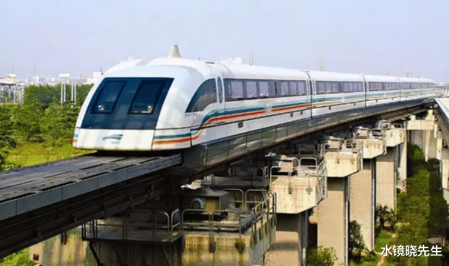飞机|“贴地飞行”真的来了？中国研制时速620公里列车，比飞机还快？