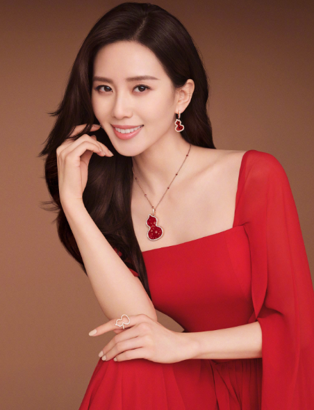 刘诗诗|与杨幂闺蜜情深，把胡歌当哥哥，零绯闻没野心，如诗如梦刘诗诗