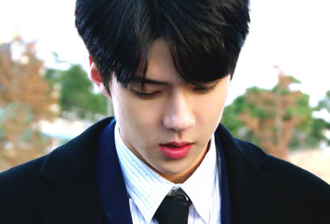 伊能静|爱豆吴世勋他的身材，颜值是优势，也善于处理人际关系