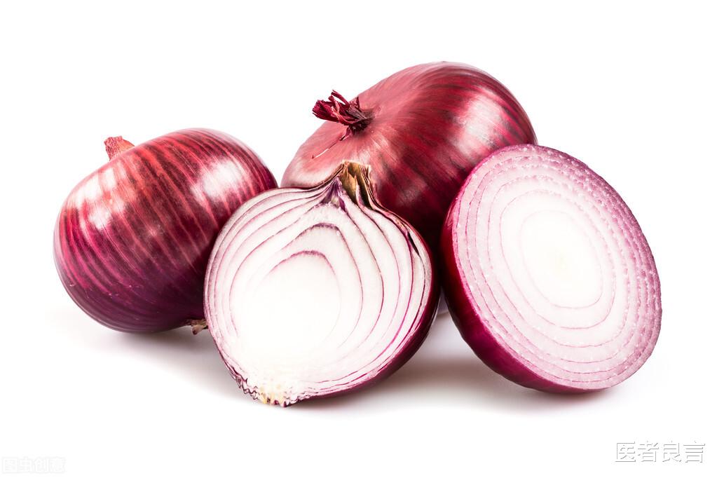 洋葱|56岁大叔,每天吃洋葱降血脂,一个月后他的血脂有啥变化?