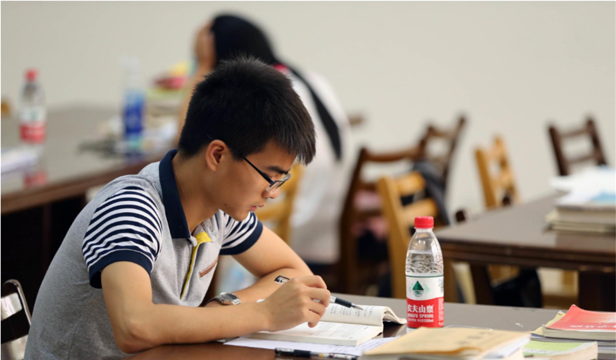 糯豆包妈妈|二本生“禁忌”专业,不考研找工作异常困难,学生要谨慎选择