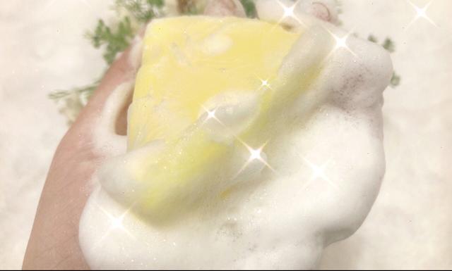 明星素颜 分享几个护肤的小技巧，只要养好你的肌肤，让你素颜也美丽动人！