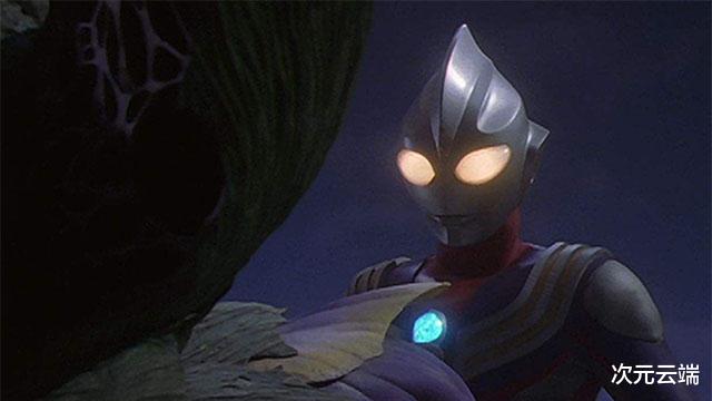 特利迦奧特曼|《特利迦奧特曼》還沒火，主角的演技已經被吐槽，進步空間很大