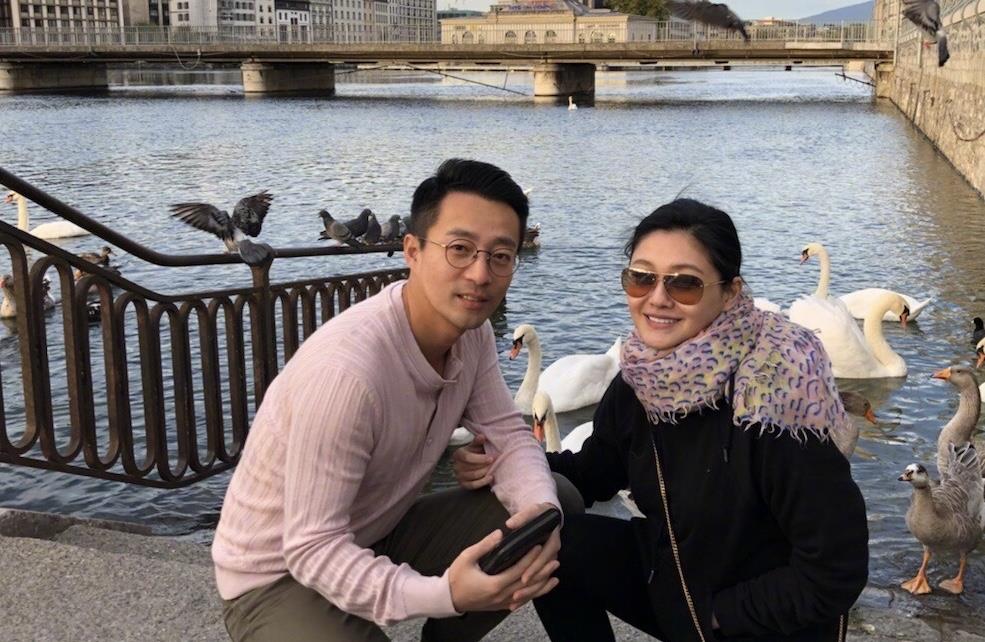 汪小菲|汪小菲新店开业精神好！中年婚姻，儿女是软肋，事业是底气！