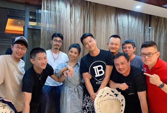 曹云金|曹云金转型电视演员有戏？主角新剧首播收视第一，五星好评扎堆