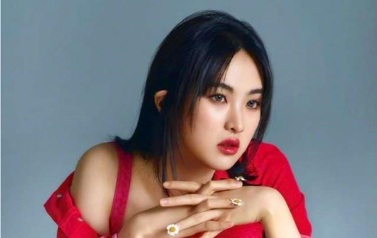 宿州|华为申请姚安娜商标获批？任正非前妻照片曝光，揭秘仨孩子不和谐