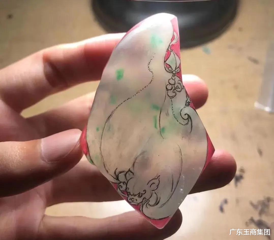 翡翠|极品玻璃底阳绿翡翠起货，美到超乎想象！