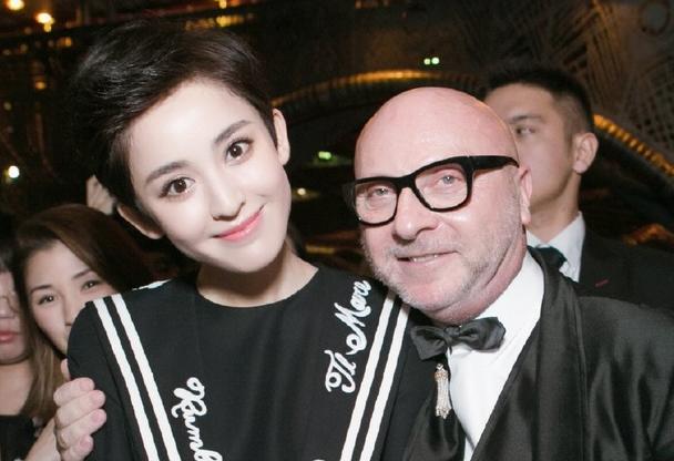 古力娜扎|一个活泼可爱，一个性感成熟，娜扎和热巴你更喜欢哪一个？