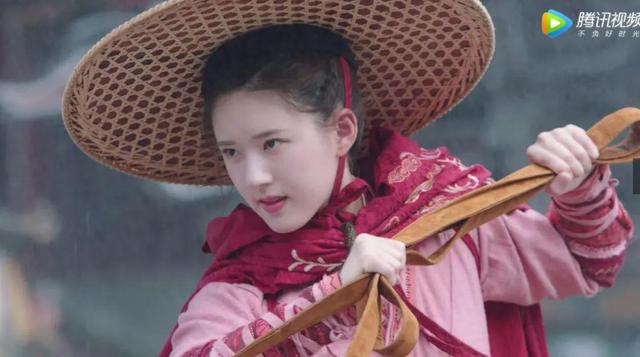 赵露思|对她的滤镜,碎了一地?