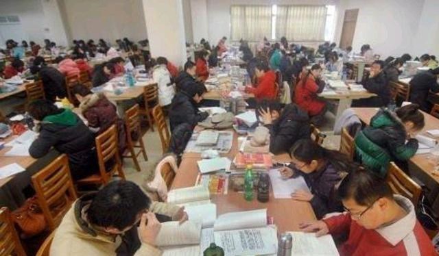 家有二宝育儿|大一新生能考大学英语四级吗？不一定！