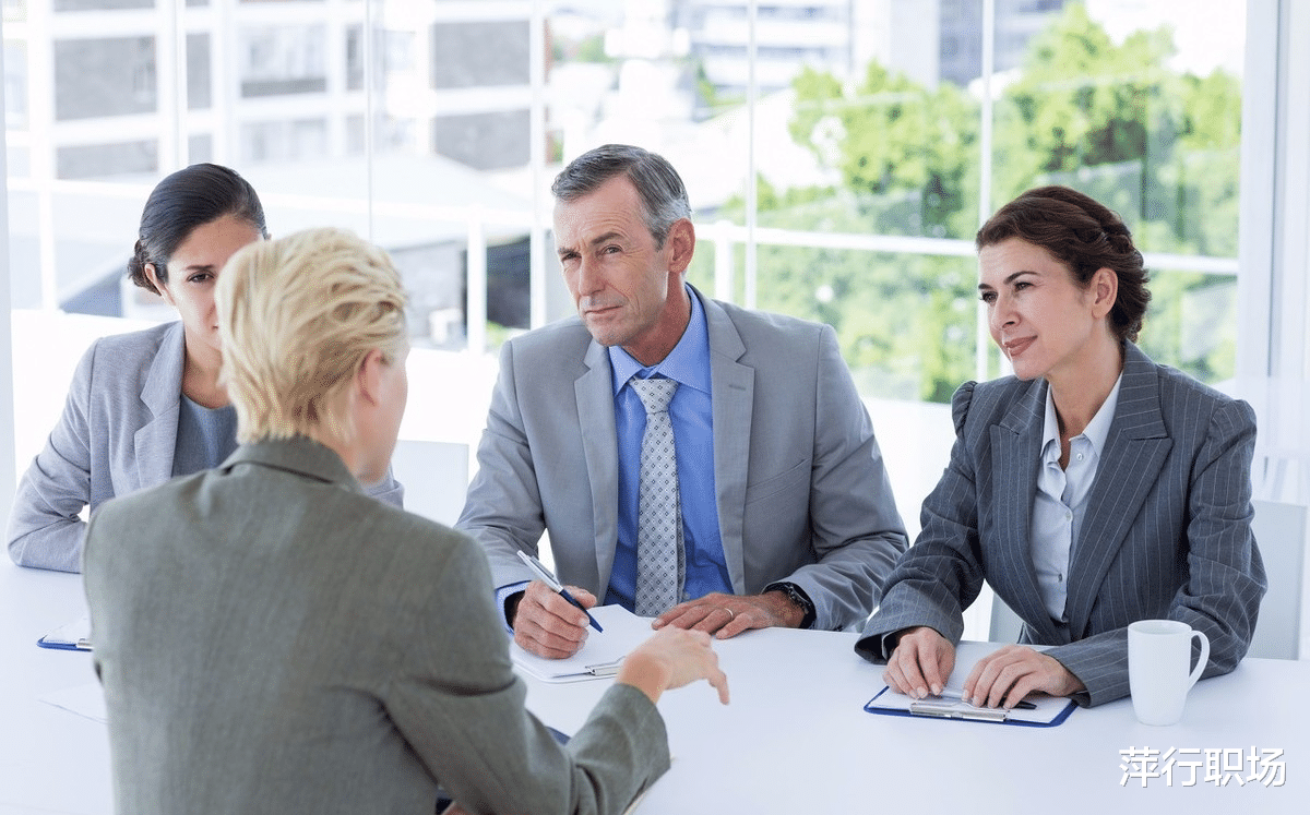 穿衣搭配|搞懂3点，跟老板沟通不再难，甩开同事一大截