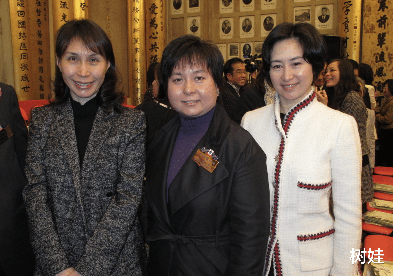 何鸿燊 何鸿燊二房守业艰难,新季度再亏损6.5亿,接管澳博两年业绩欠佳