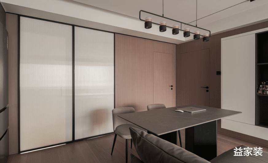 老破小变身时髦家园,坐拥外滩赏景绝佳视角,邻居看了都羡慕