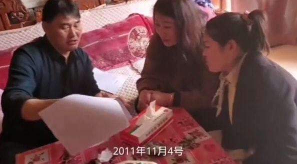 李沁|神秘人现身神助攻，找上大衣哥重锤陈亚男，原来早已暗藏祸心！