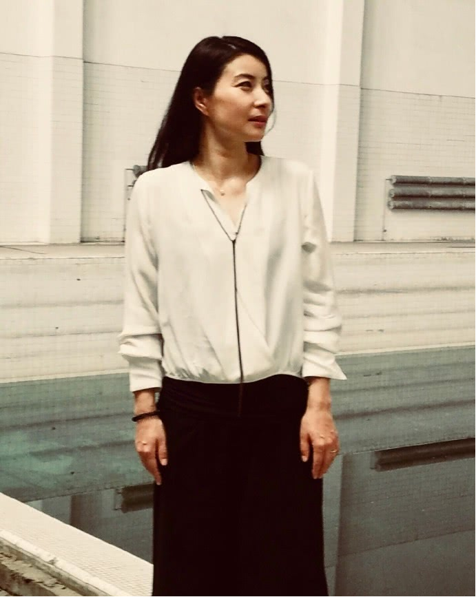 nikator|三胎之后,郭晶晶终于从200平的房子里搬到了1.6亿的豪宅