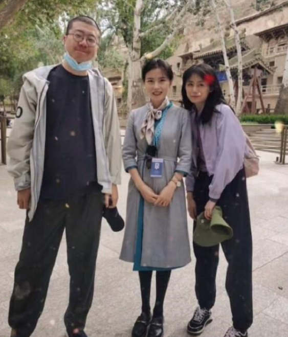 李诞|李诞黑尾酱离婚真正原因曝光，李诞出书自曝：婚姻带给我巨大痛苦