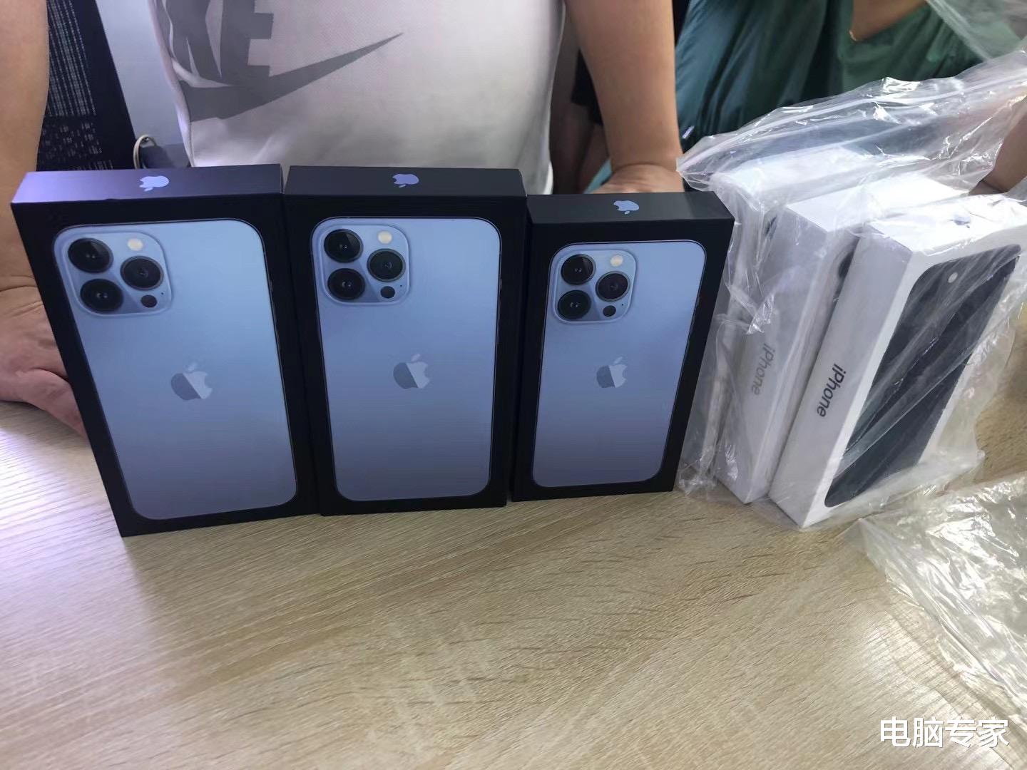 iPhone|华为手机不是输给了iPhone，而是输给了年轻人，没说错吧？