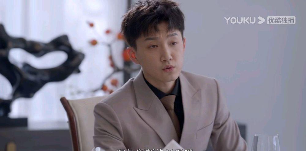 刘小捷|小敏家刘小捷二婚嫁高富帅，生娃后被抛弃：所有的捷径，都是深坑