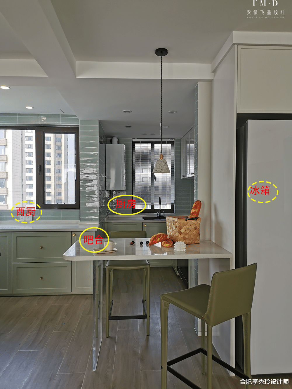 嫌弃厨房面积小，还好我聪明，打通旁边阳台，多个西厨收纳也倍增