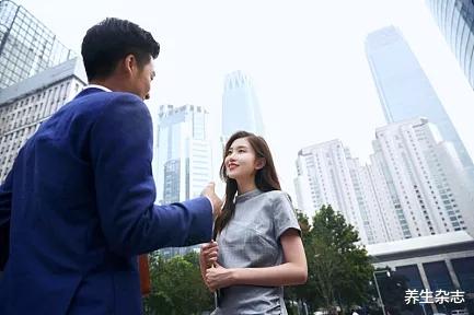 养生杂志 解毒“高手”找到，医生：饭后敞开吃，排出肝毒，肝或一天天“结实”