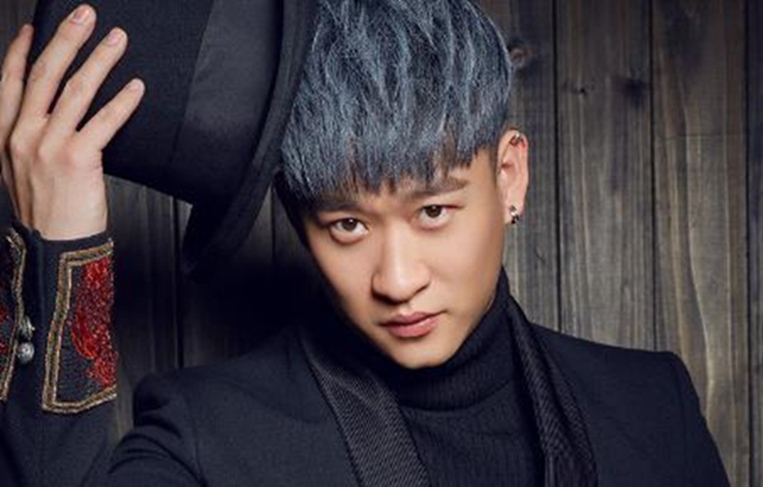 白百何|曾一夜爆红，又被一夜封杀的6位明星，他们如今跌进谷底无人同情