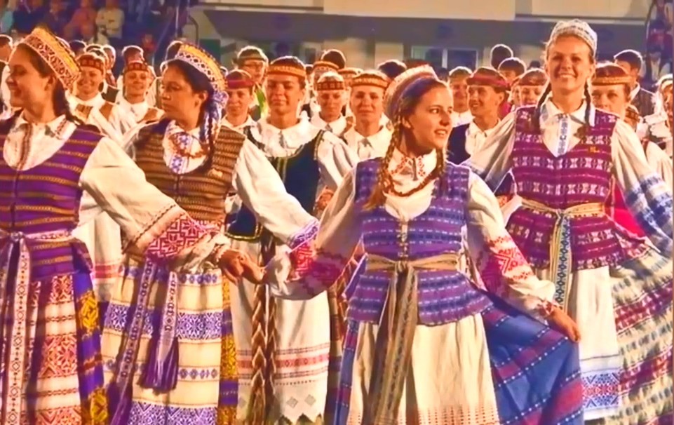 成哥看社会|10个世界上最缺男人的国家！最后一个国家金发美女，还自己送上门