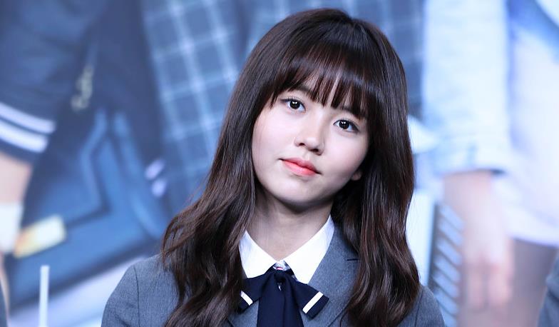 金所炫|金所炫：童星出身被看好，长大变肿败给金裕贞，如今在中国被抵制