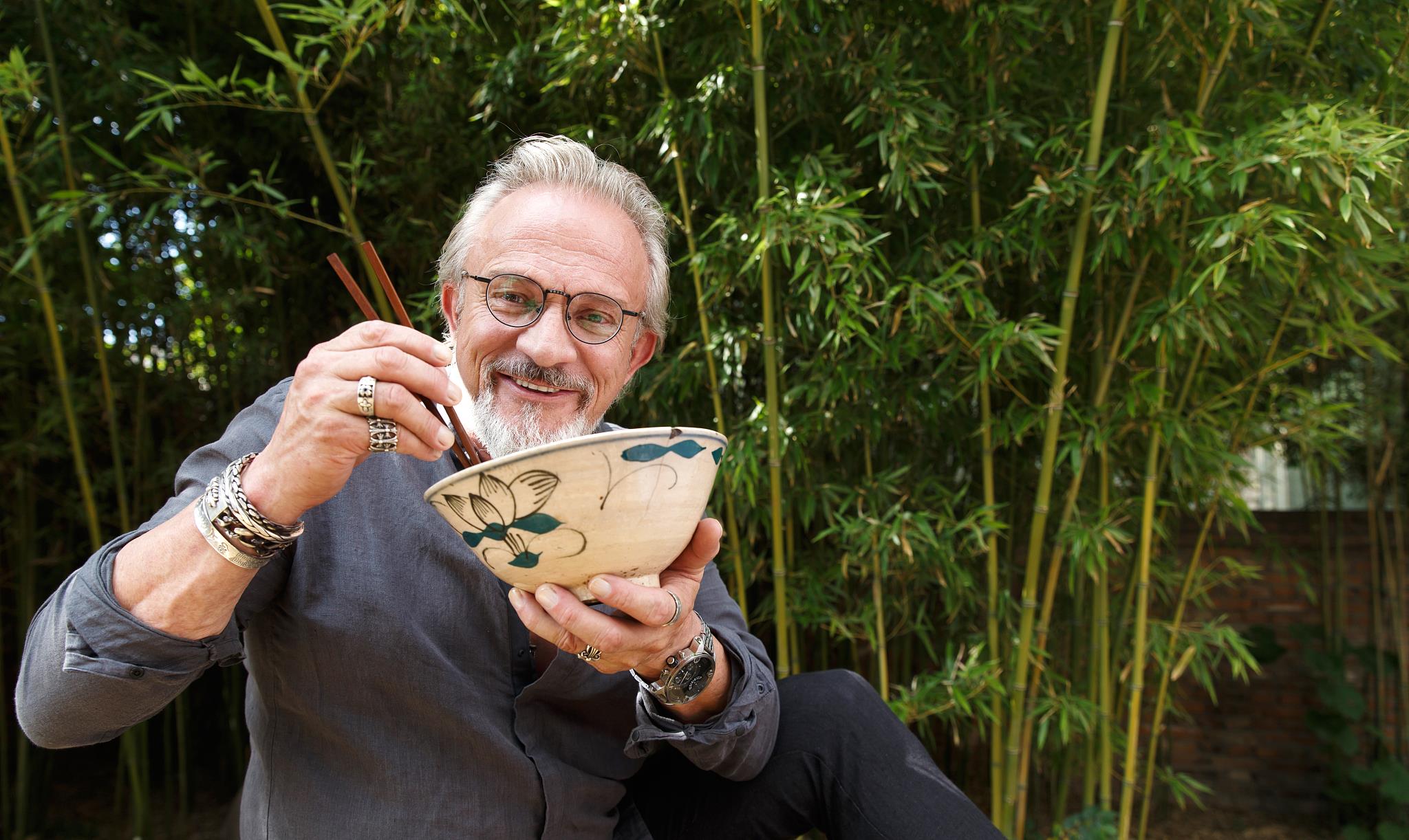 颐生缘|老年人饮食就应该清淡？别弄错了，这3点才需要坚持