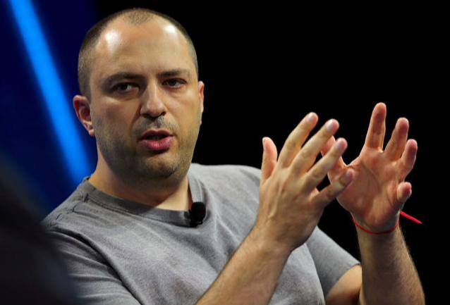 微信|马化腾遇到“强敌”：全球“社交之王”诞生，用户量早已超过微信