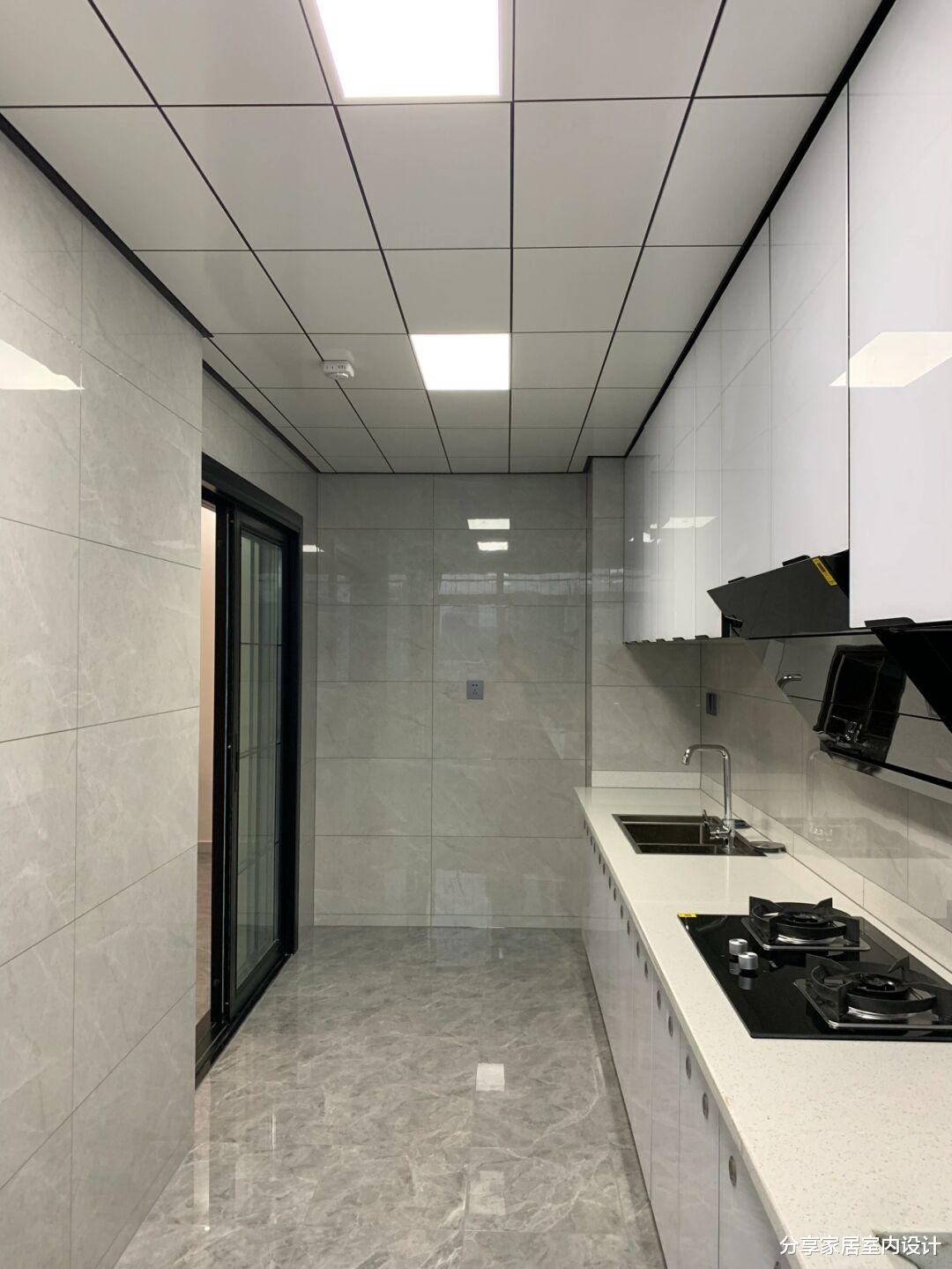 分享家居室内设计|跟风装修全屋选择灰色调,打扫干净还没家具看着很喜欢,很满意!