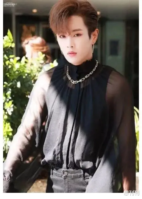 徐海乔|内娱“姨”化的男星巅峰PK，谁成了真正的大妈，谁让人直接喷饭？