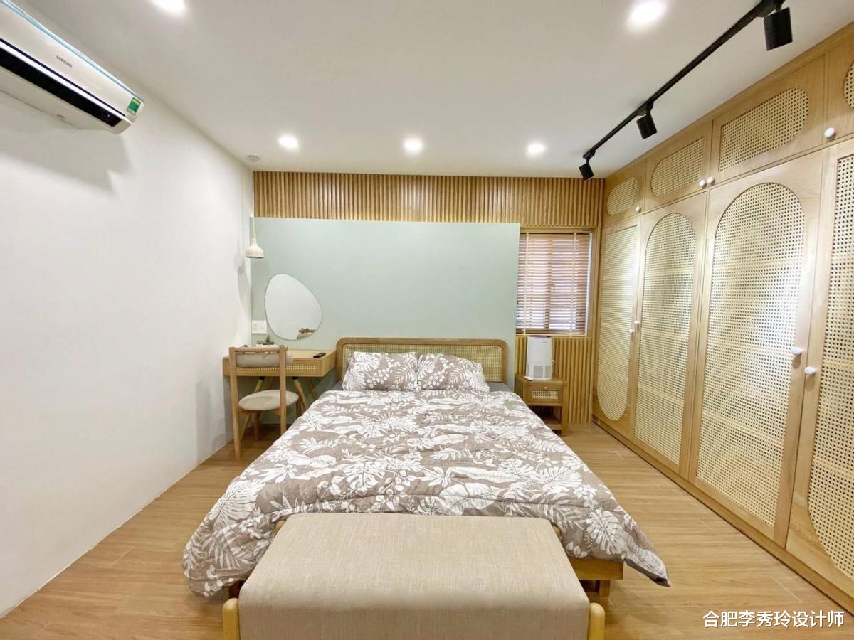 蒋南孙|破旧商铺租不出去,花费24万重建跃层自住,为什么不多盖几层?