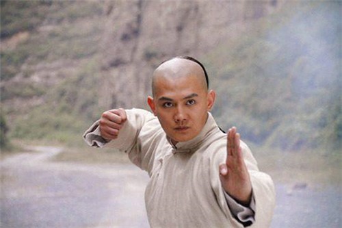 霍元甲|霍元甲墓被发掘，法医对遗骸鉴定后，证实了79年前的可怕传闻