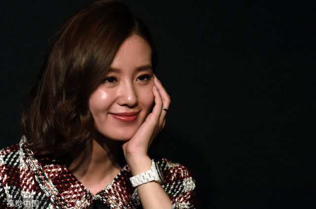 刘诗诗|敬业、谦虚，彰显时尚风采的都市女性：刘诗诗