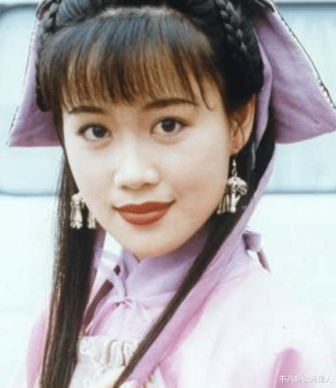 朱茵|五官有致命硬伤，却是公认的女神，娱乐圈氛围感美人的神奇魔力！