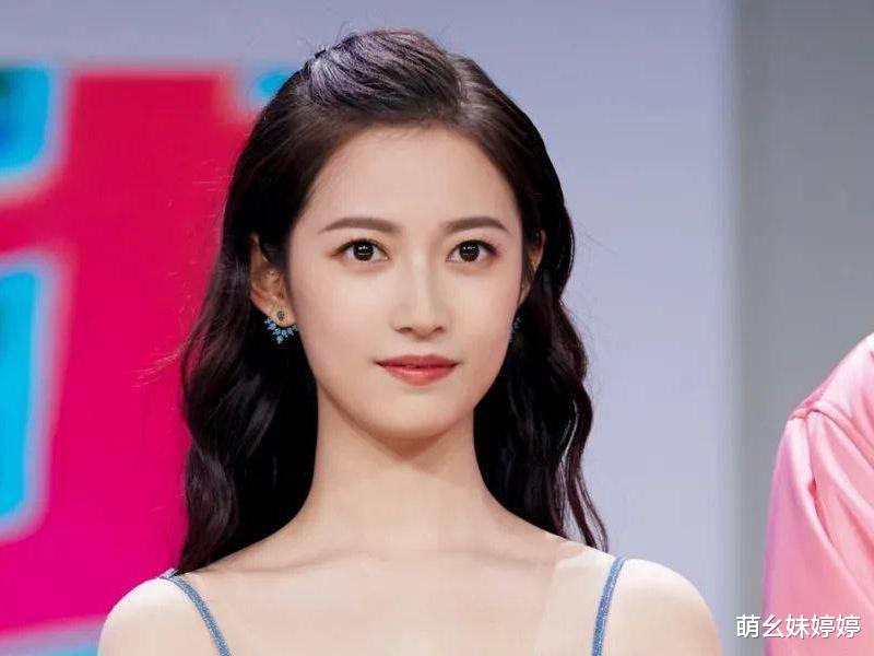 陈钰琪|新一代赵敏饰演者陈钰琪，曾获唐嫣力捧，事业却未能大火