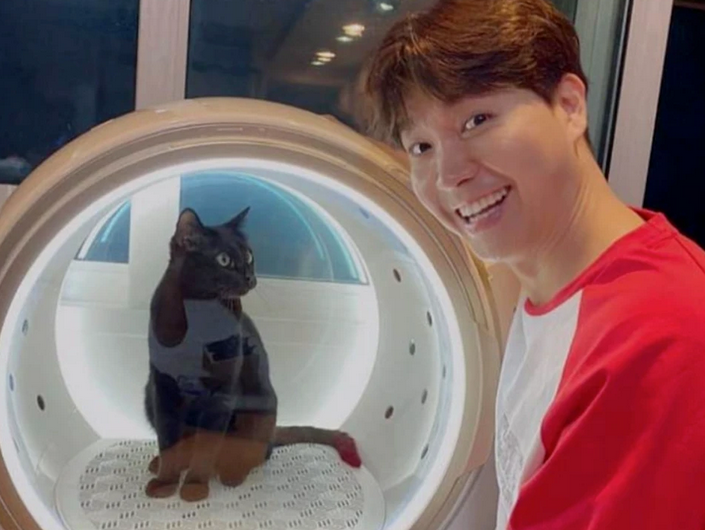 朴秀洪|搞笑艺人朴秀洪，和小23岁圈外女友结婚，曾被亲哥骗100亿韩元