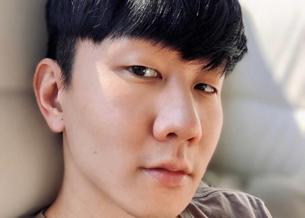 京剧|谢明皓被禁言!实名举报林俊杰潘玮柏反被告,凭借1个举动遭质疑