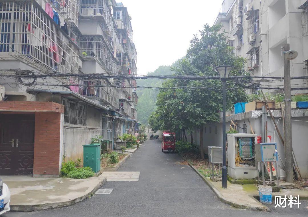 房价|5-10年后，3类房子将成为“黄金屋”？懂行人已经在悄悄买入了