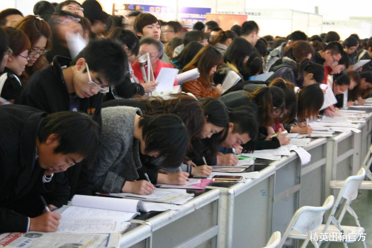 90后|“用工荒”持续上演？两大行业人才短缺，月薪2万为何90后也不干