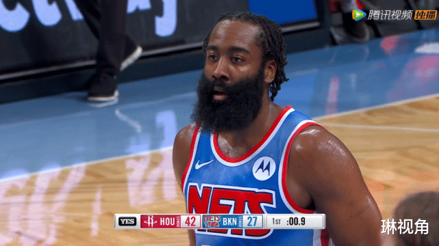 火箭隊|籃網大勝火箭！歐文31+6+12，賽后歐文抱住豪斯，伍德向著歐文伸出手