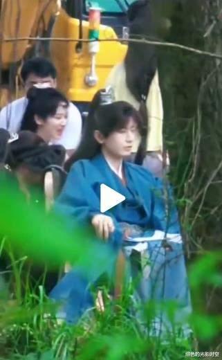 成毅|《沉香如屑》路透：杨紫笑容甜美与成毅亲密，谁是男主成争议