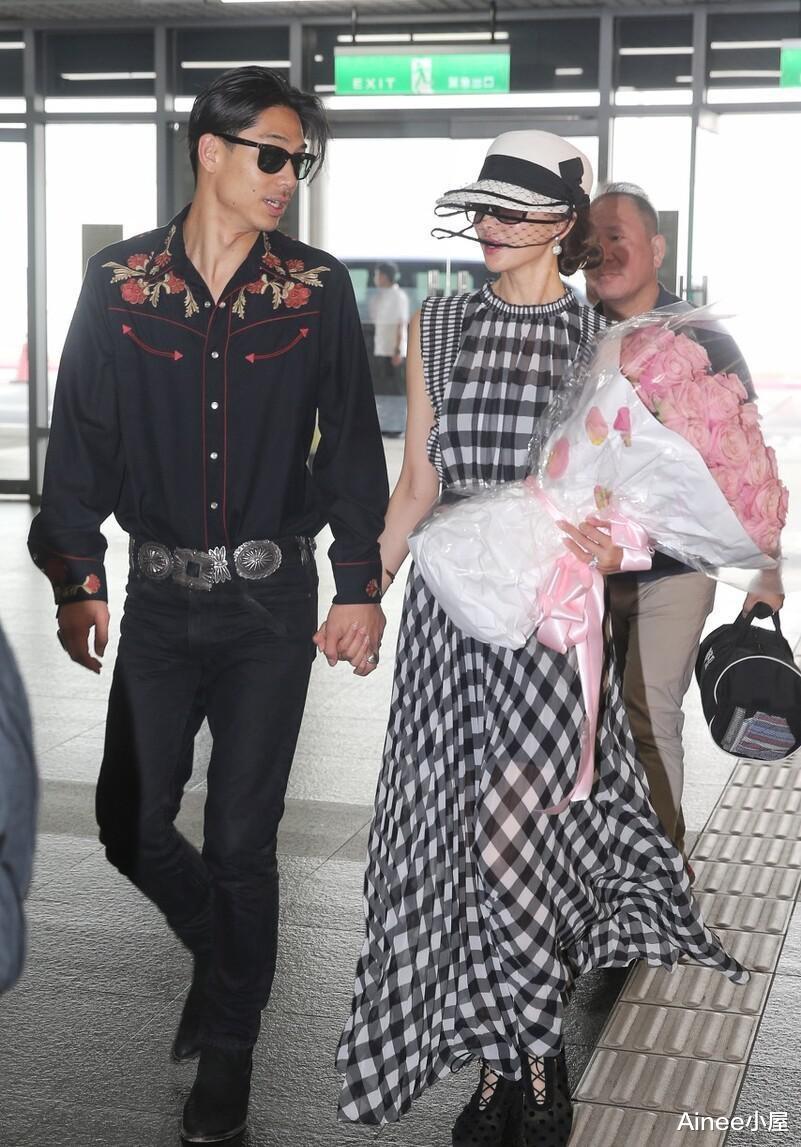 林志玲|林志玲和老公同框好恩爱，穿格纹裙配复古礼帽，全身散发贵妇气息