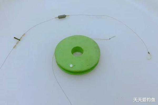 |冬季钓鱼,想要钓到大鲫鱼,试试这种钓法,大鲫鱼也会排队上钩!