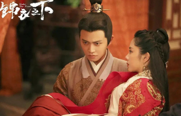 谭松韵|谭松韵又一部剧将播！阵容比《锦衣之下》更豪华，看清男主追定了