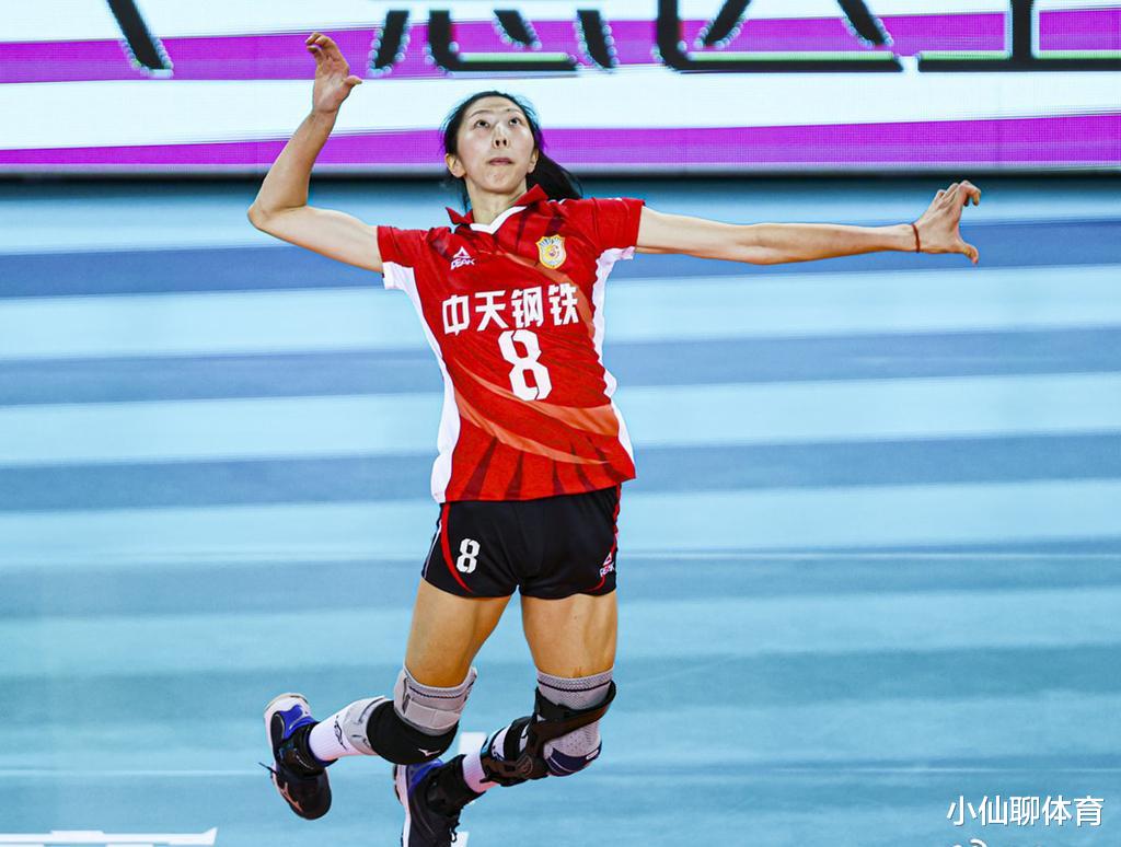 00后|女排聯(lián)賽競爭愈演愈烈！3名00后小將確定首發(fā)地位，吳夢潔很穩(wěn)定