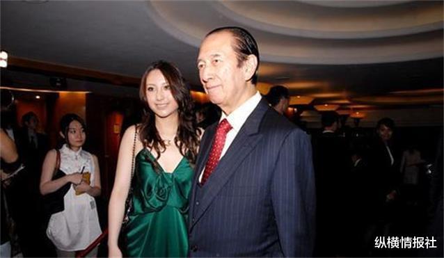 纵横情报社 黎婉华对何鸿燊才是真爱，二太蓝琼缨出现后，她身患重病依旧生子