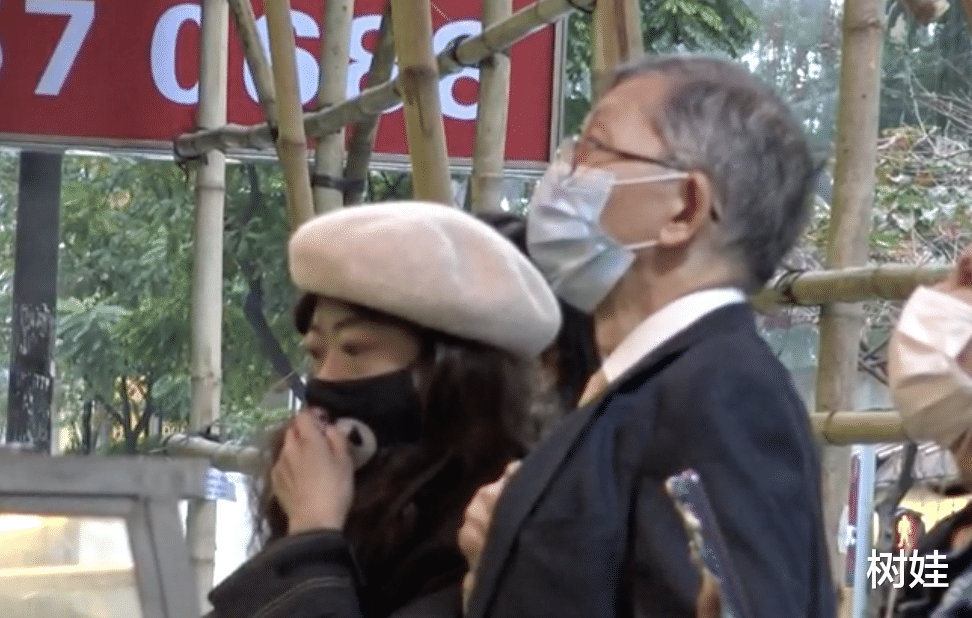 赵雅芝|郭永淳前妻罕露脸精神尚可，仍暴瘦如柴，靠拍卖名牌赚钱筹医药费